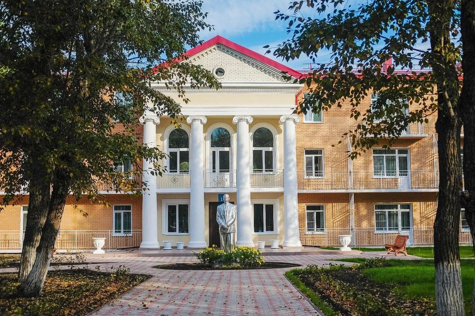 Корпус 1 | Озеро Карачи, Новосибирская область