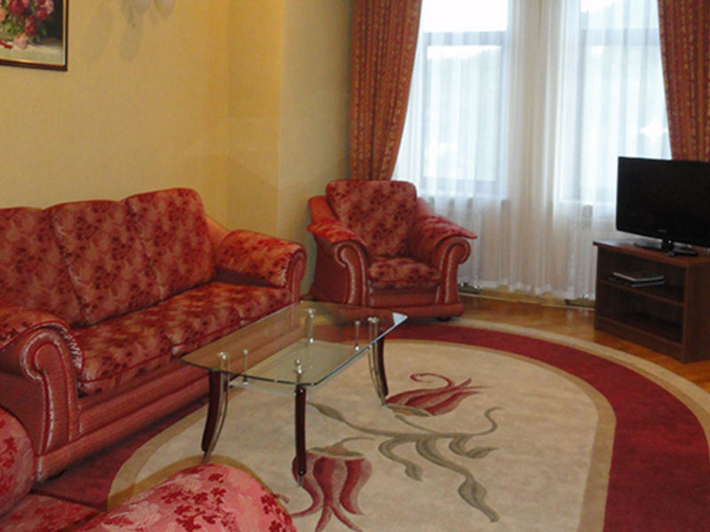 Люкс 2-местный 2-комнатный (304, 307, 308)