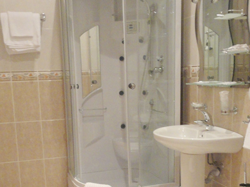 Люкс 2-местный 2-комнатный (304, 307, 308)