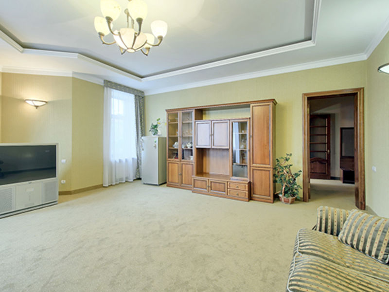 Люкс 2-местный 2-комнатный (304, 307, 308)