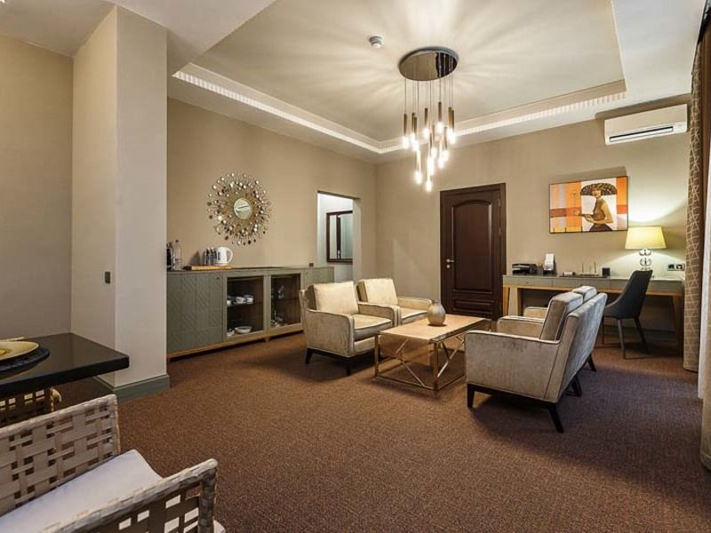 Люкс Гранд 2-местный 2-комнатный