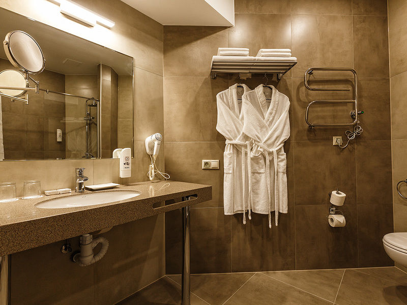 Стандарт 2-местный улучшенный с видом на окрестности