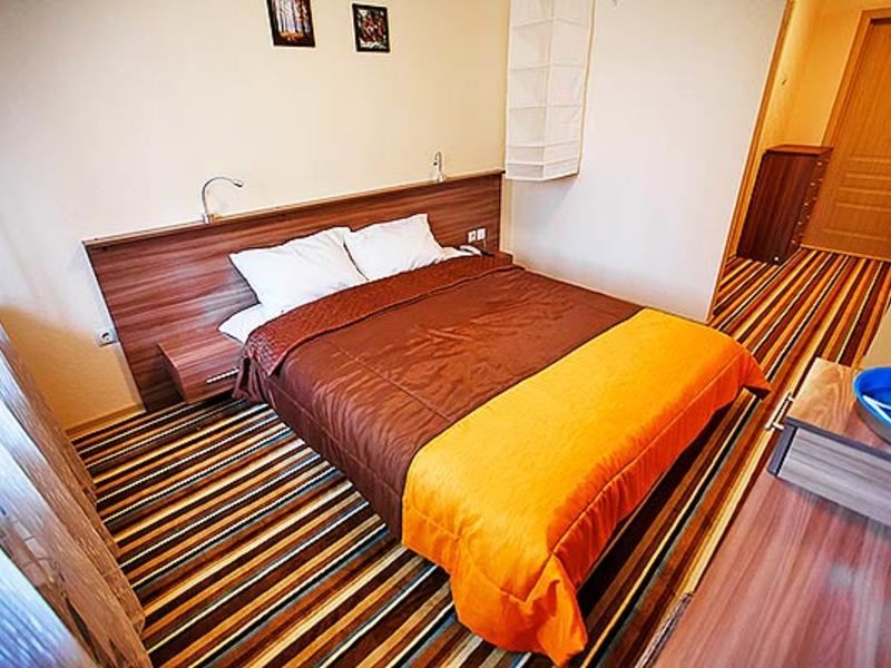 Стандартный 2-местный с двуспальной кроватью (корпус 1-4)