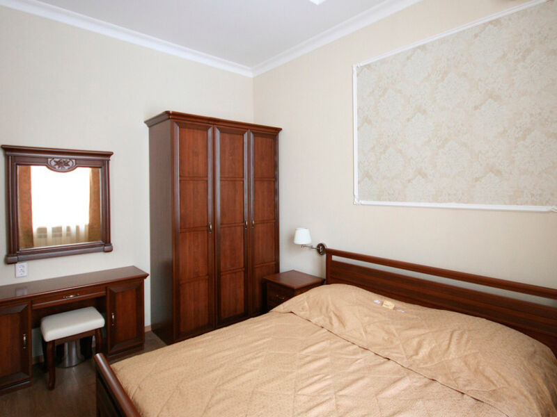 Джуниор сюит 2-местный 2-комнатный (208)