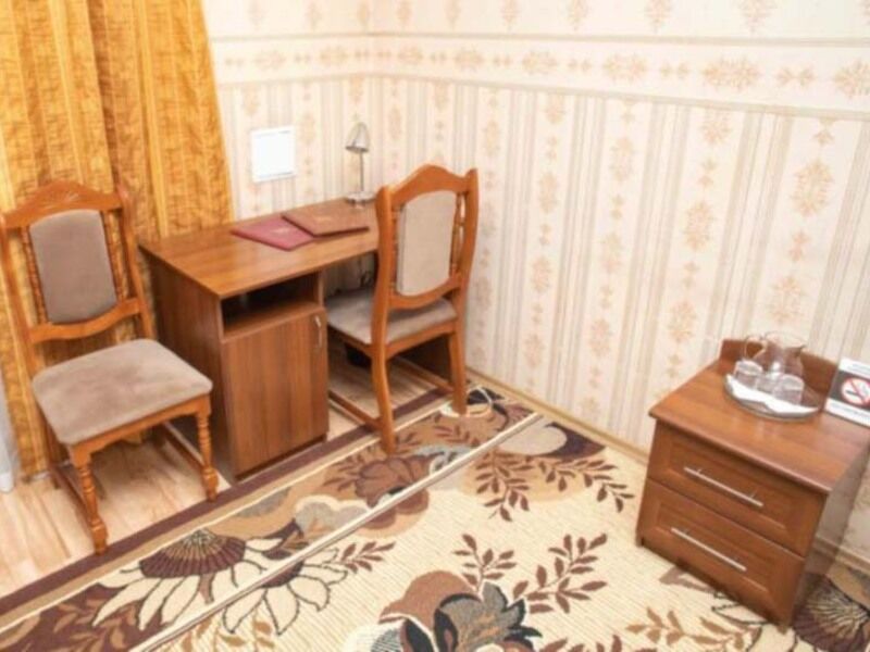 Джуниор сюит 2-местный 2-комнатный (327)