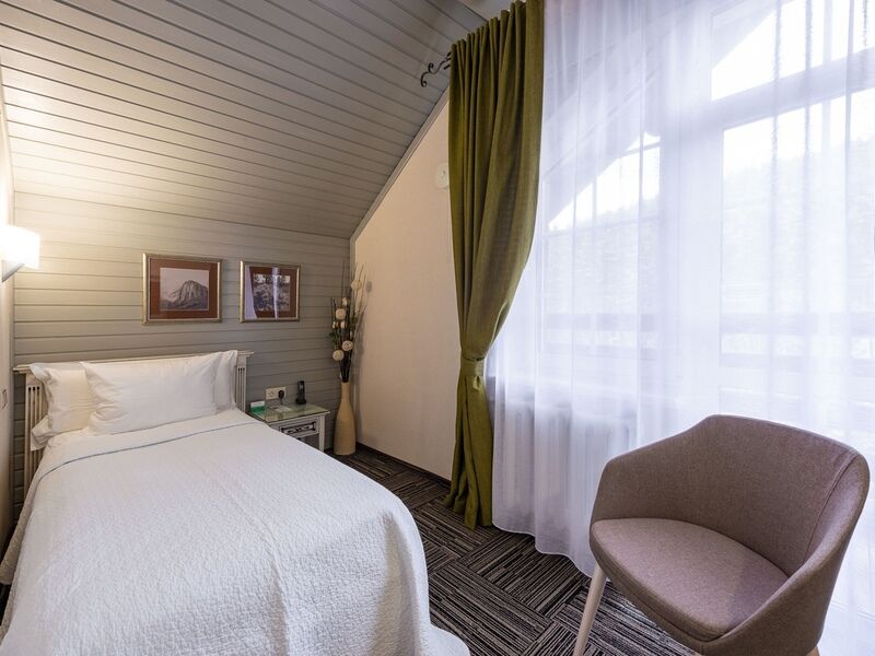 Стандарт 1-местный СИНГЛ 4 *