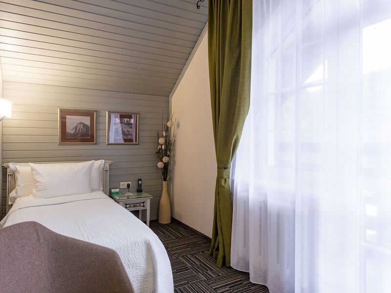 Стандарт 1-местный СИНГЛ 4 *