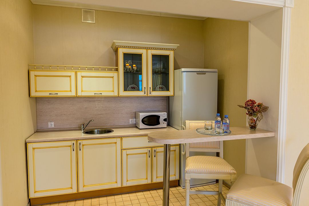 Апартамент 4-местный 3-комнатный