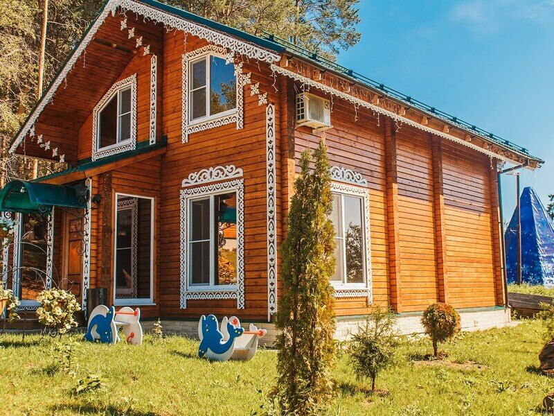 Коттедж 6-местный №4 «Три медведя»