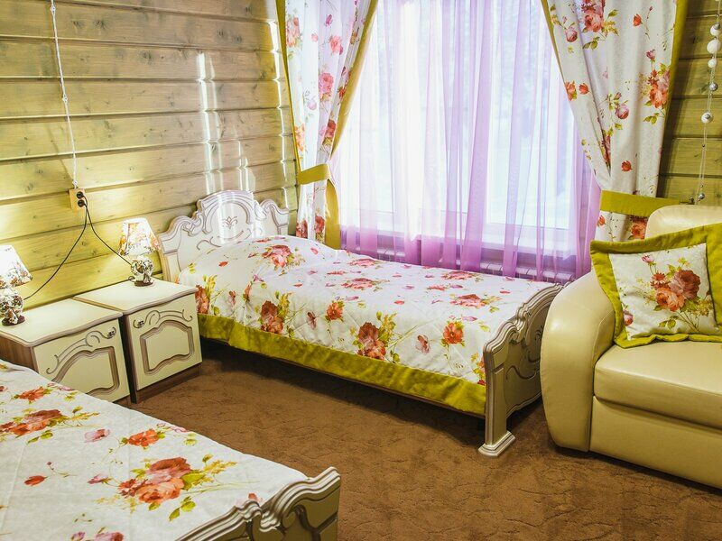 Комната № 2. Весна