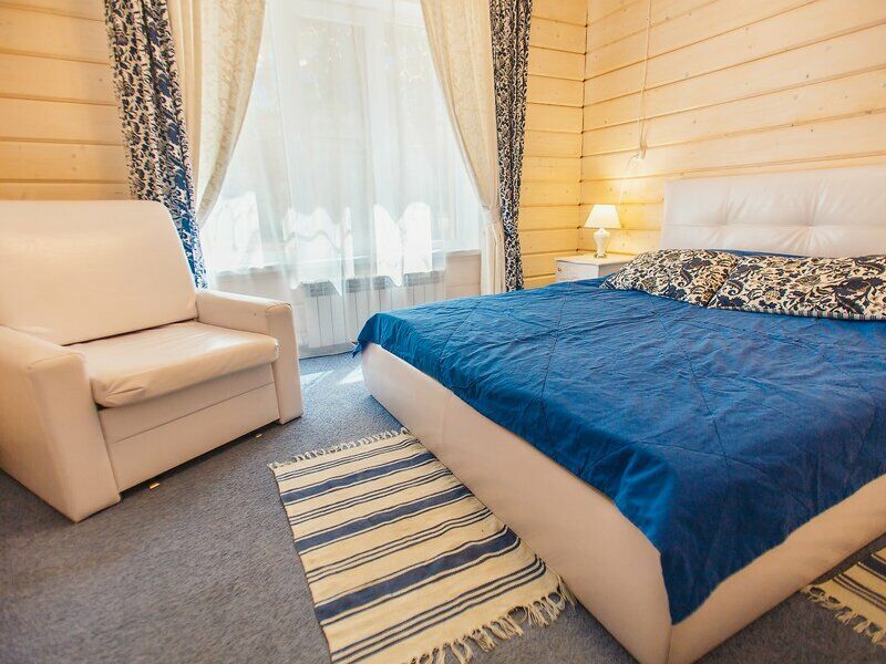 Стандартный 3-местный в коттедже № 8 (1)