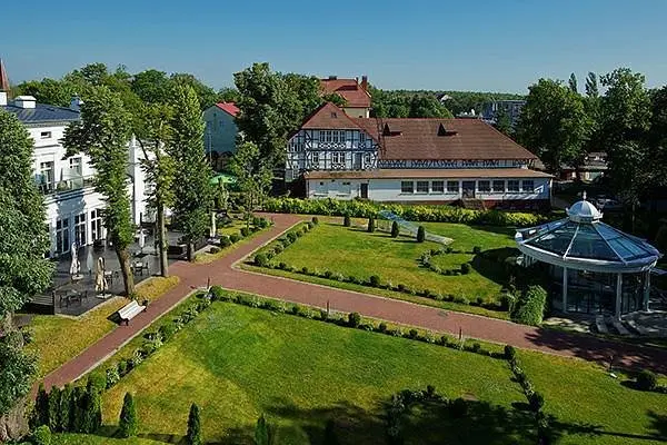 Шлосс Янтарный, Калининградская область: фото 2