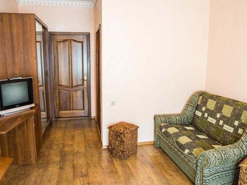 Полулюкс 2 местный 1 комнатный в новом корпусе