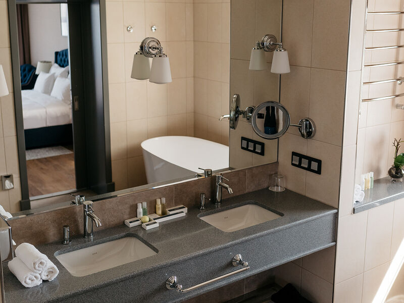 Люкс VIP 4-местный 1-комнатный DBL