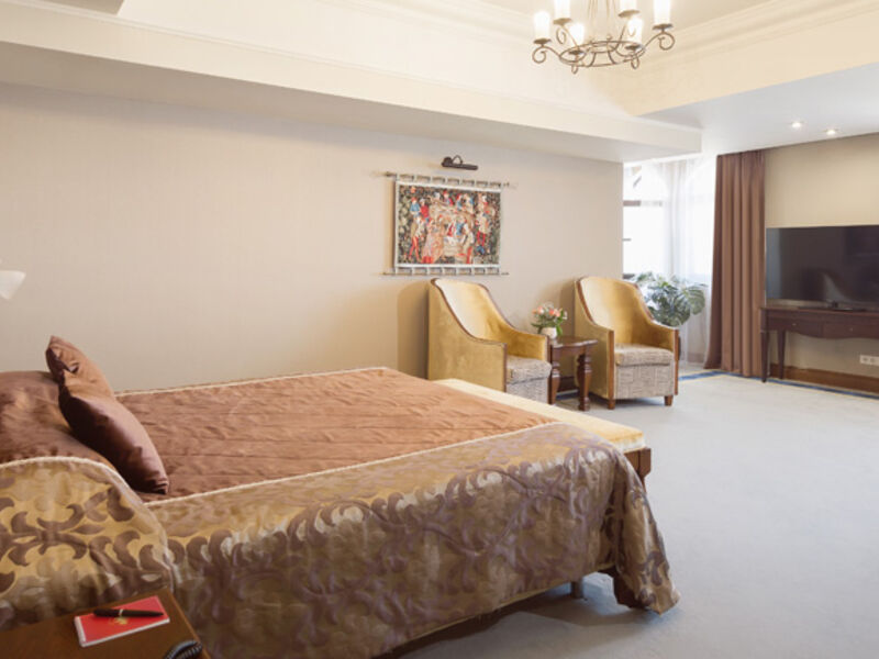 Люкс Королевы 2-местный