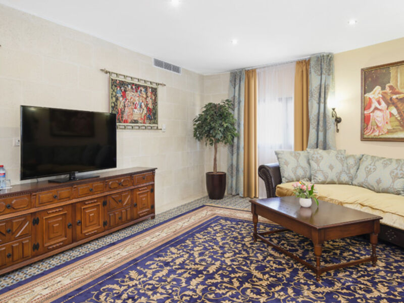 Люкс Короля 2-местный 2-комнатный