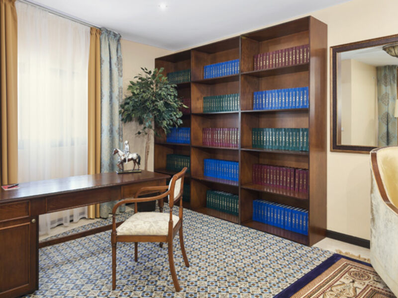 Люкс Короля 2-местный 2-комнатный