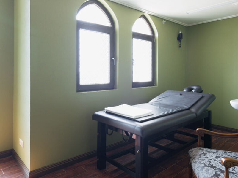 Люкс Роял 4-местный 3-комнатный