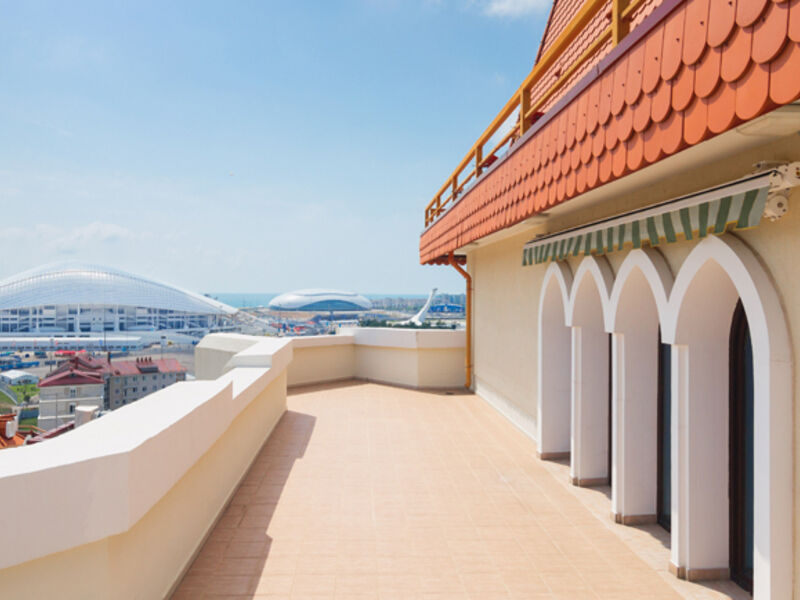 Люкс Роял 4-местный 3-комнатный