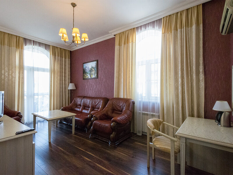 Люкс 3-местный Модерн