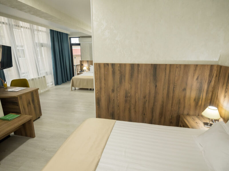 Стандартный 4-местный 2-комнатный