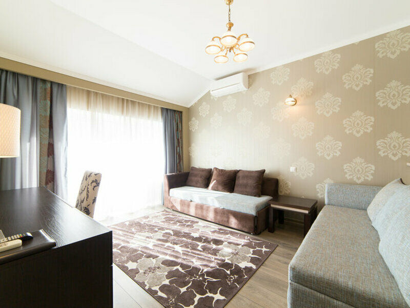 Люкс 2-местный 2-комнатный (1 корпус)