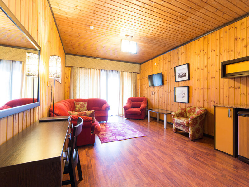 Люкс 2-местный 2-комнатный (2 корпус)