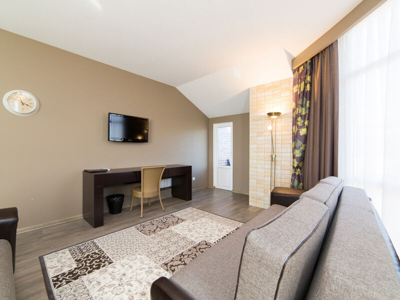 Премиум люкс 2-местный 2-комнатный (1 корпус)