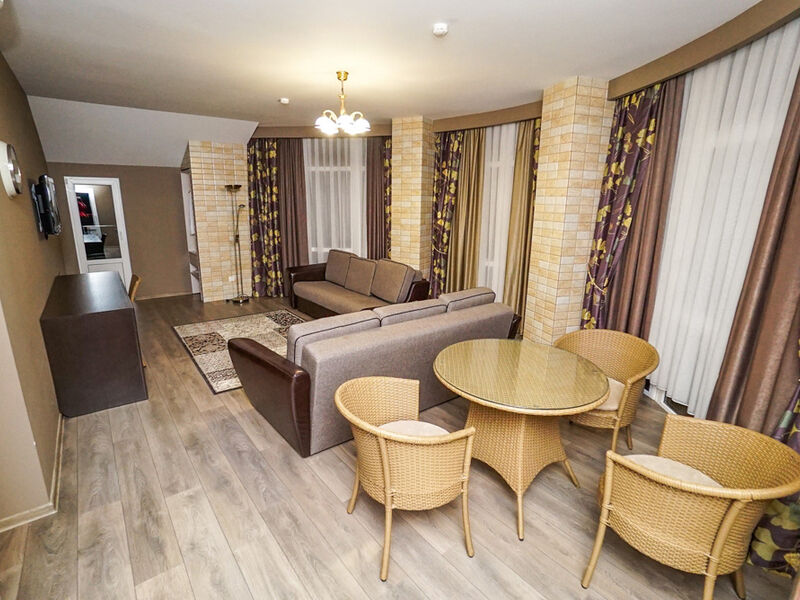 Премиум люкс 2-местный 2-комнатный (1 корпус)