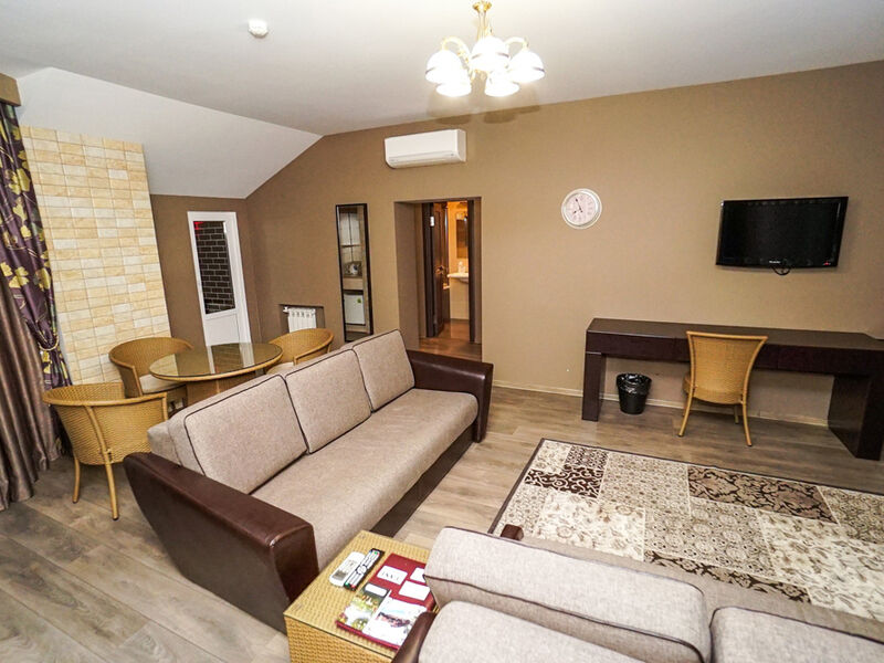 Премиум люкс 2-местный 2-комнатный (1 корпус)