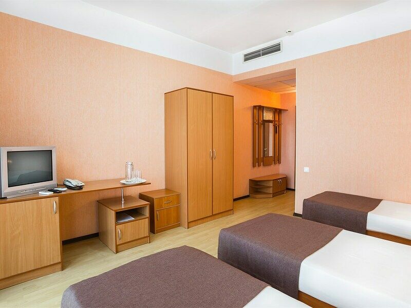 Комфорт 3-местный Triple плюс (с видом на море)