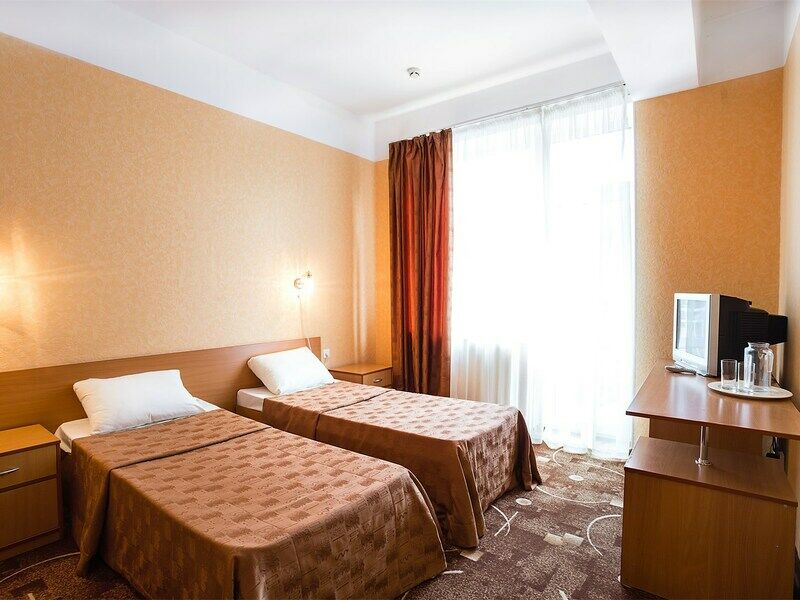 Стандартный 4-местный 2-комнатный