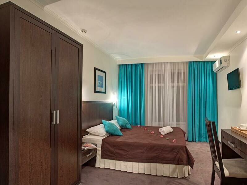 Стандартный 2-местный с балконом | Голубая Лагуна, Краснодарский край