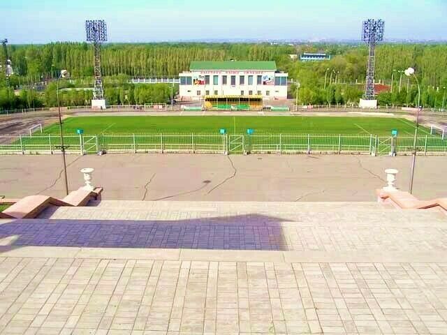 Спортивный город волжский. Волжский город спортивная база.