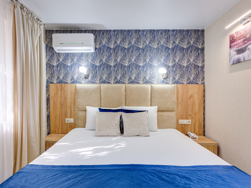 Люкс 2-местный 2-комнатный (с террасой)