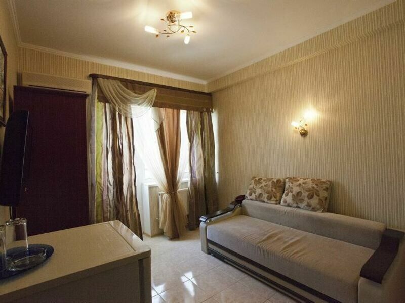 Люкс 2-местный (с балконом)