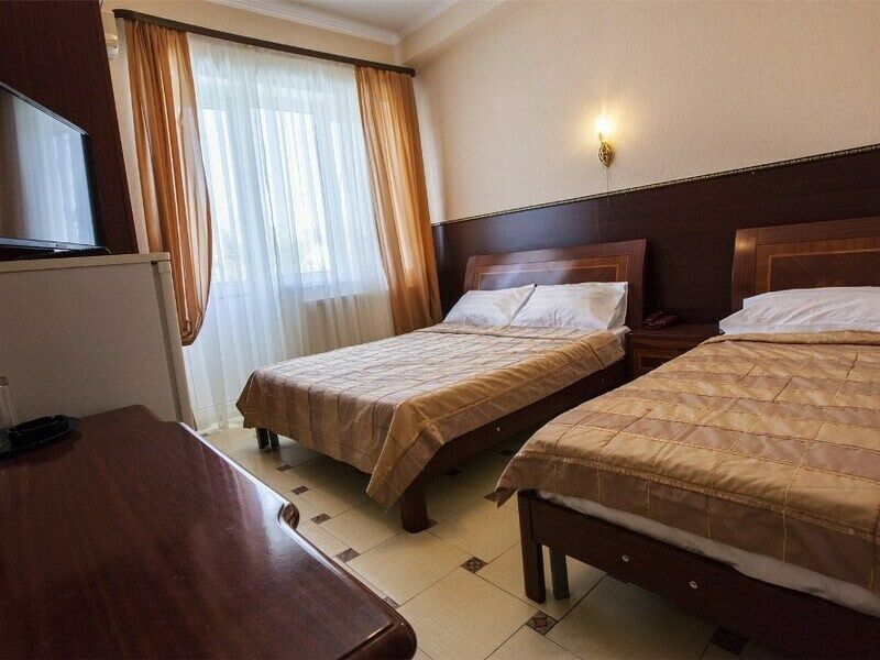 Стандартный 3-местный (с балконом)