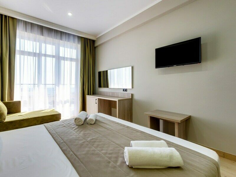 Стандартный Улучшенный 2-местный (вид на парк корпус Династия)