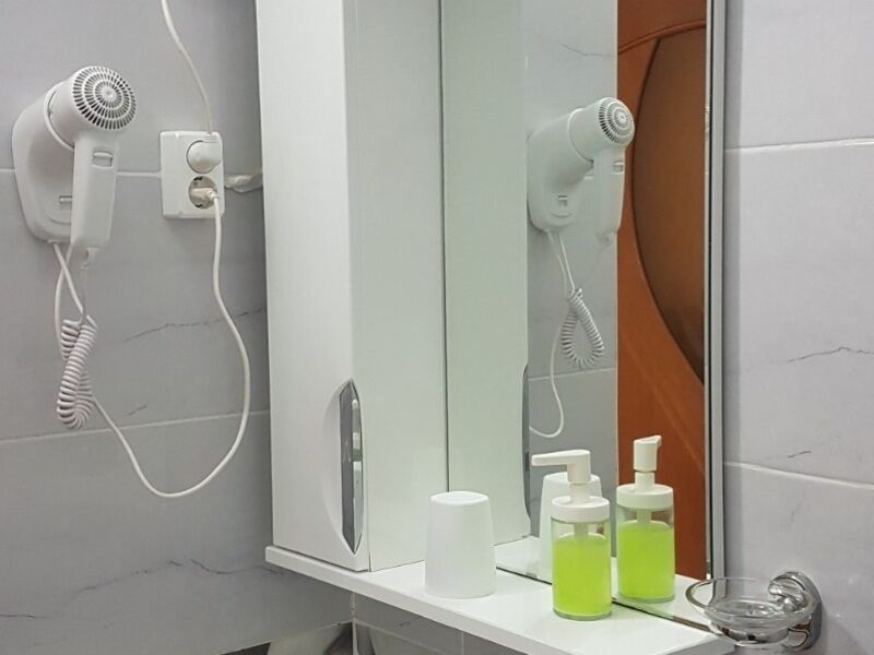 Люкс 2-местный 1-комнатный (с балконом)