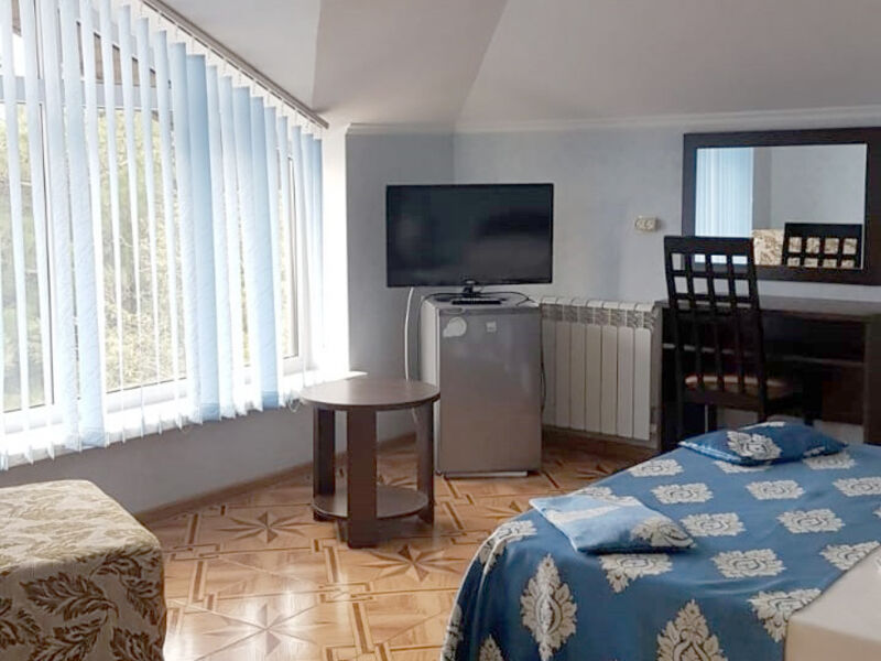 Семейный 4-местный 2-комнатный (с 2 спальнями и видом на море)