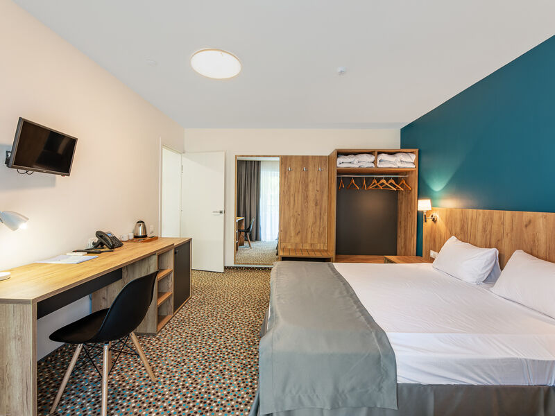 Семейный 4-местный