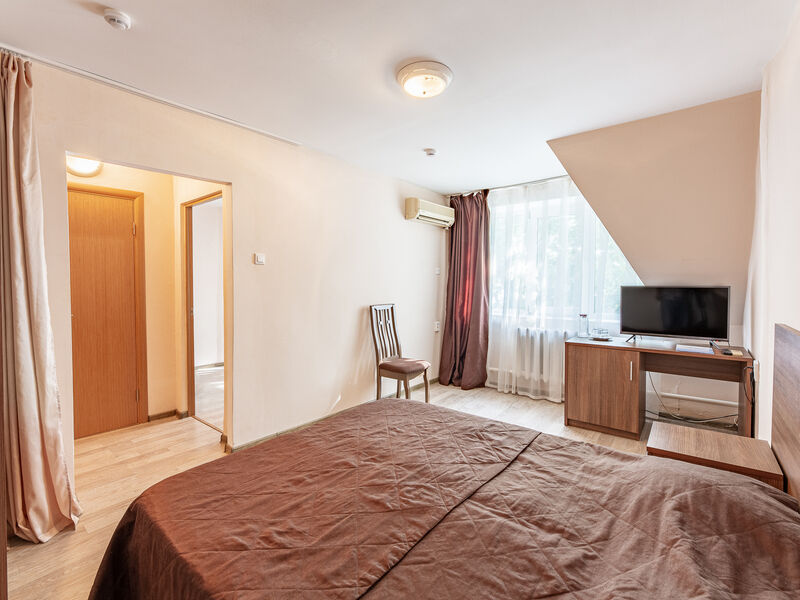 Стандартный 3-местный 2-комнатный