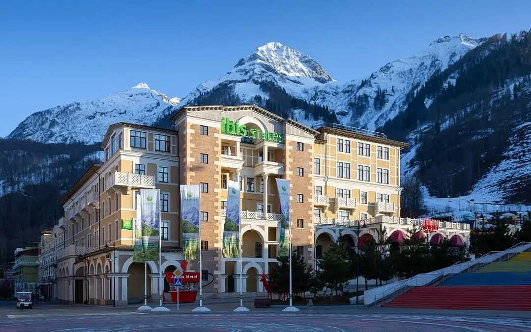 Отель Ibis Styles Krasnaya Polyana, Эстосадок, Краснодарский край
