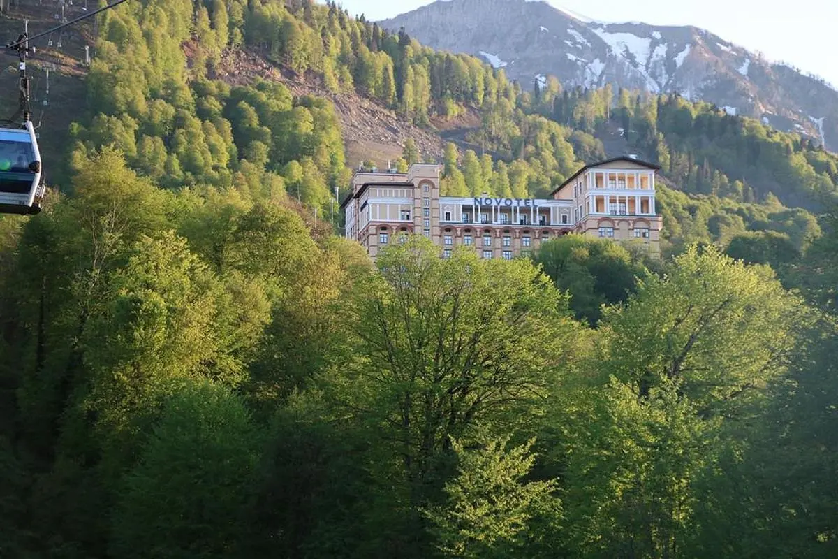 Внешний вид | Novotel Resort and spa Krasnaya Polyana, Краснодарский край