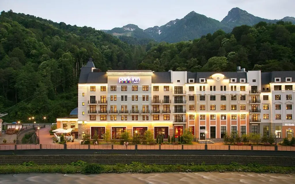 Отель Park Inn by Radisson Rosa Khutor, Роза Хутор, Краснодарский край