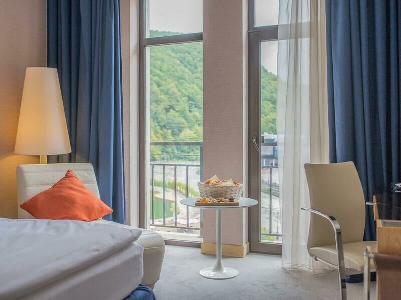 Премиум 2-местный с балконом вид на реку