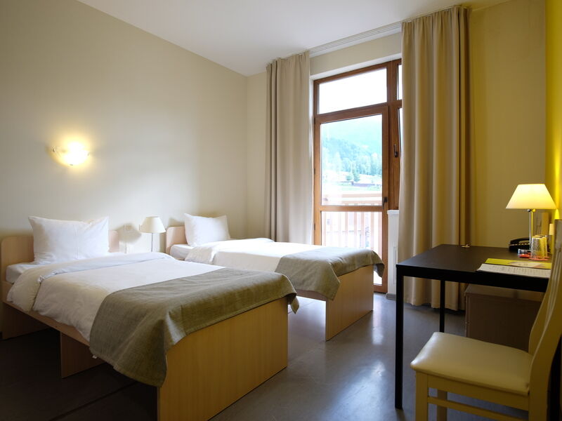 Стандарт 2-местный с балконом TWIN