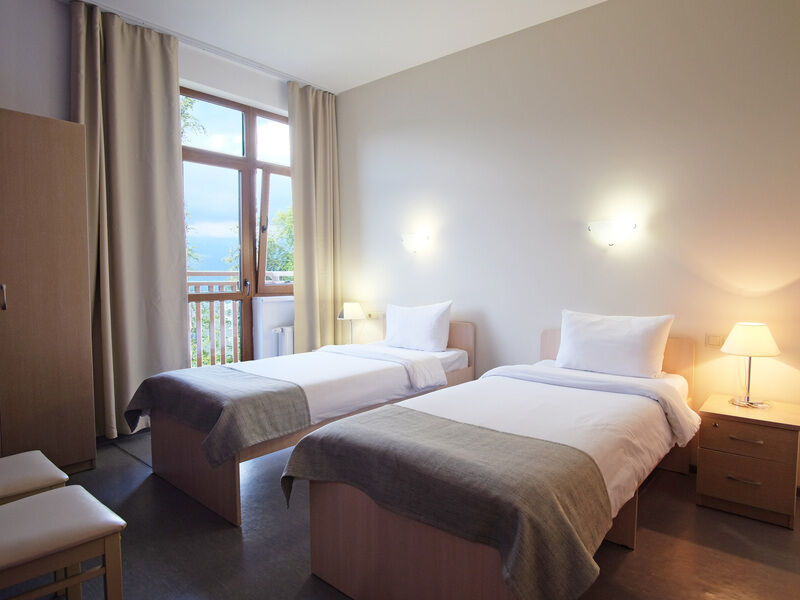 Стандарт 2-местный с балконом TWIN