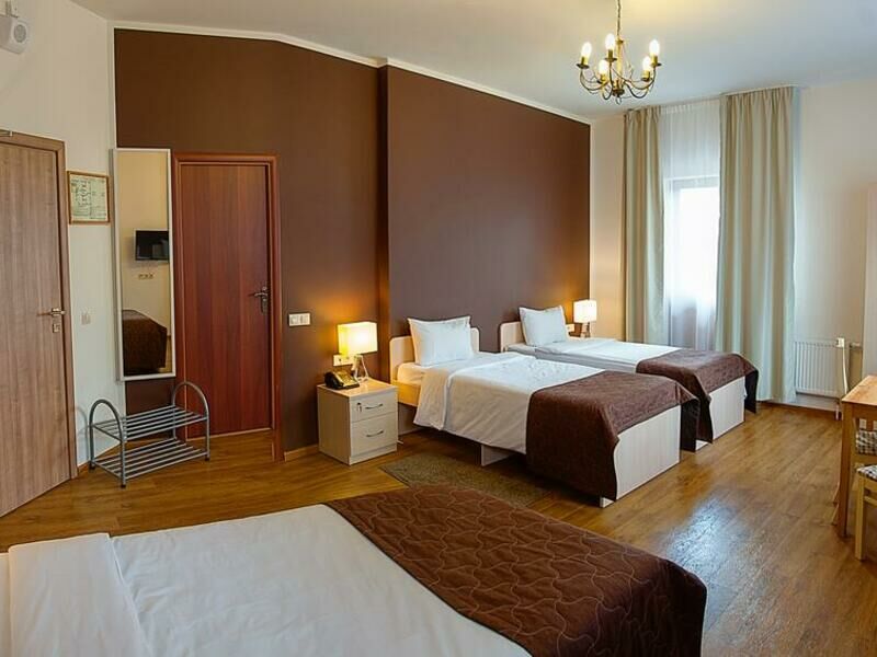 Стандарт 3-местный с балконом