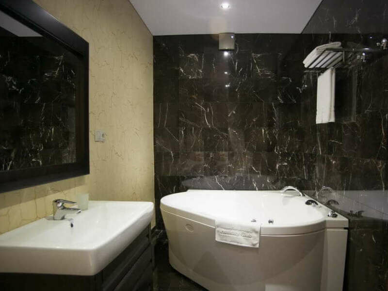 люкс-фемили-основной-корпус-1